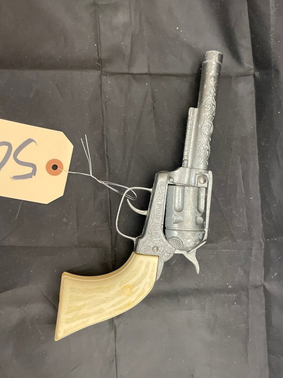 Metal/Plastic Cap Gun