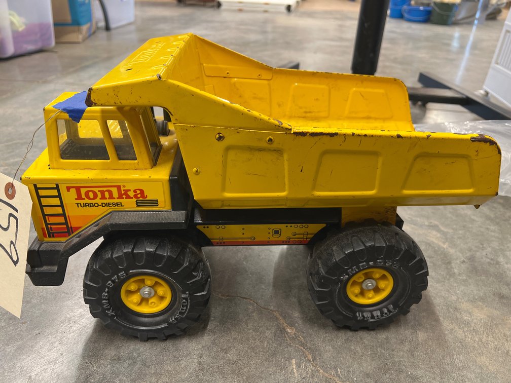 Metal & Plastic Tonka Dump Truck