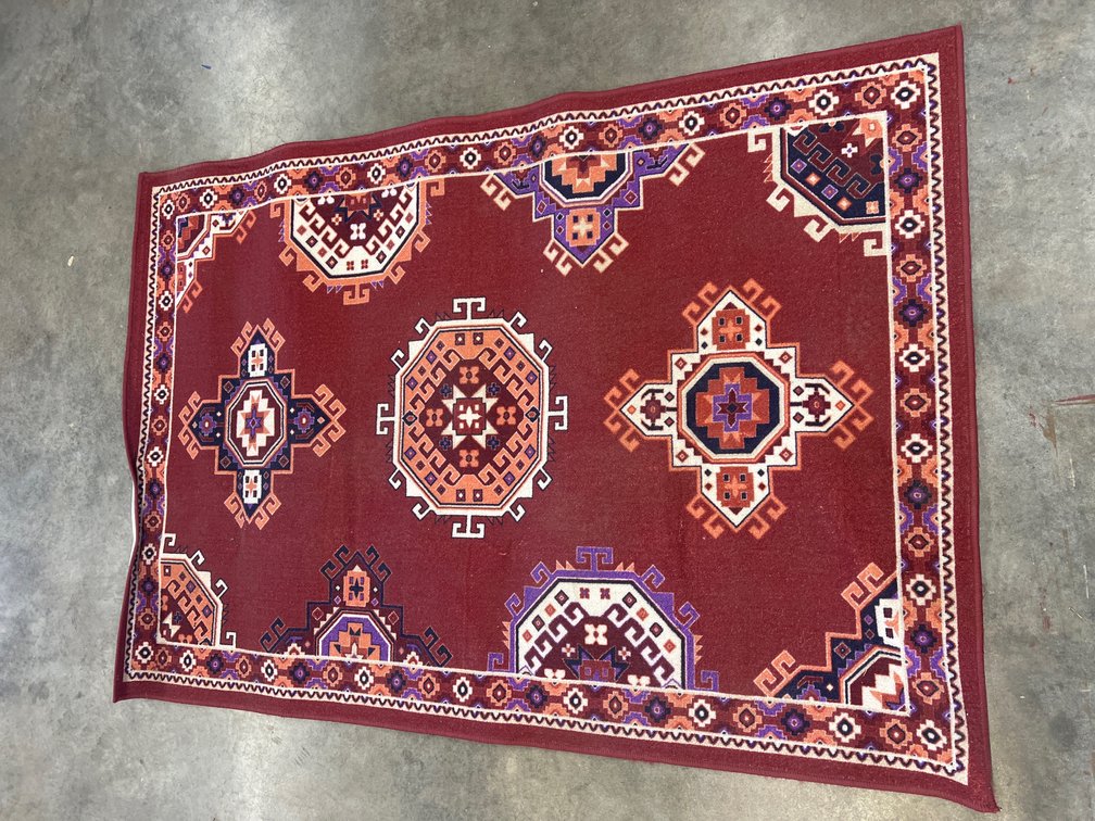 Rug 52"x76”