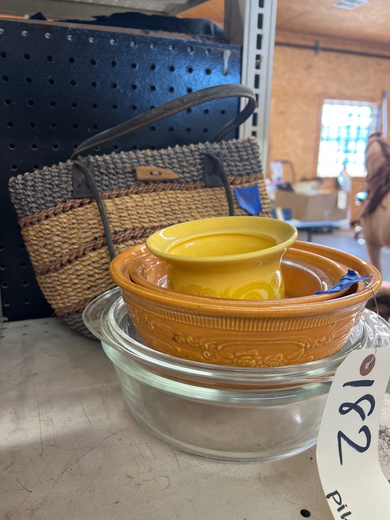 Anchor Hocking Casserole - Oven Serve Dishes - Pyrex Bowl