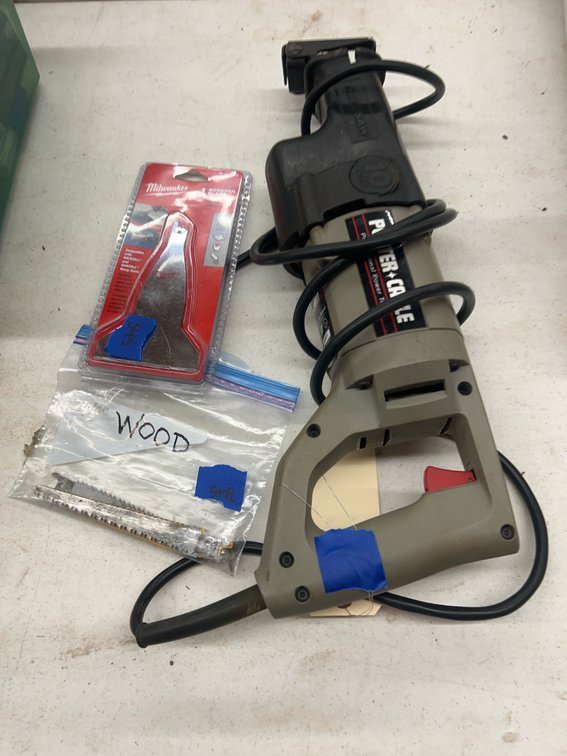 Corded Porter Cable Saws All w/Blades