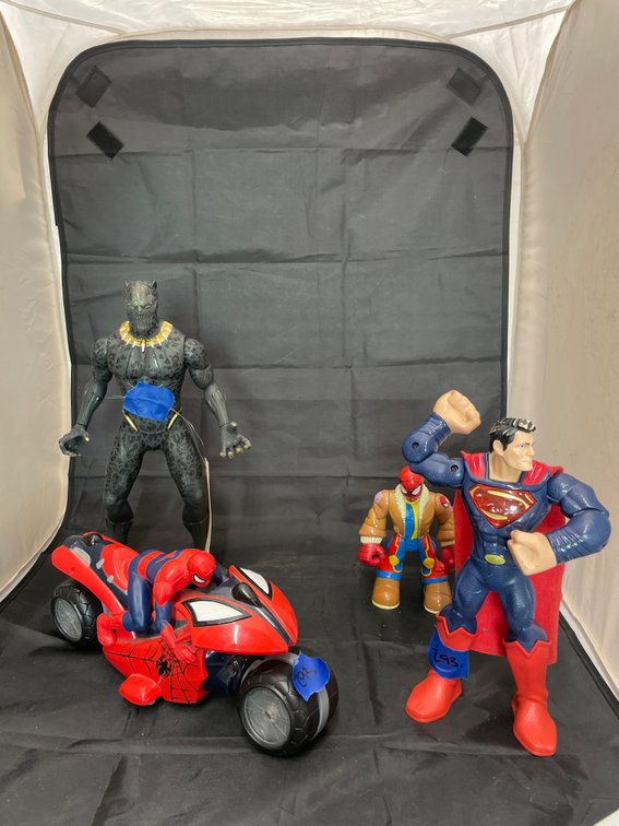 4 Pcs - Superman - Black Panther - Spiderman - Spiderman w/