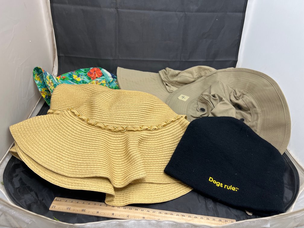 6 - Assorted Sun Hats