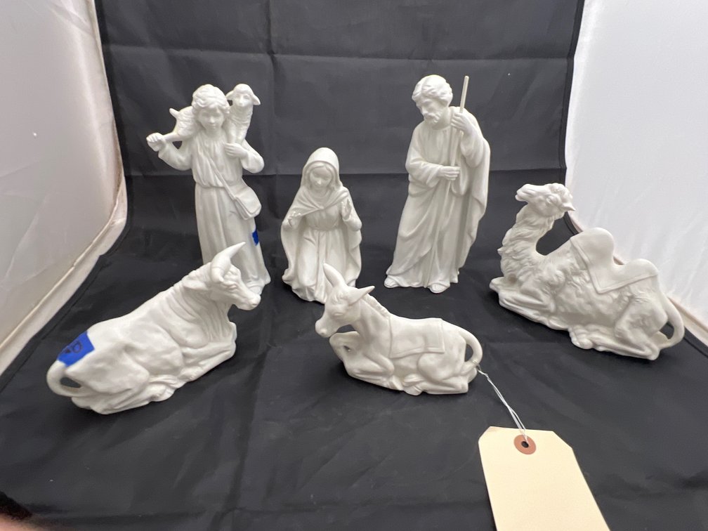 6 Pcs - Nativity Figurines