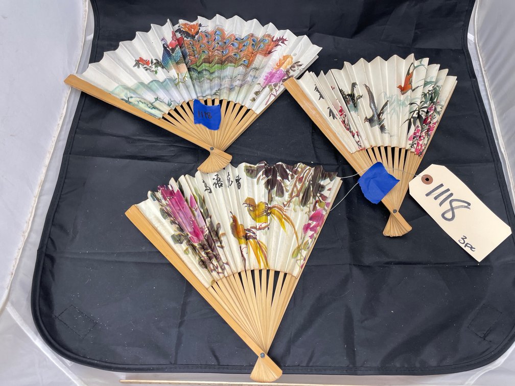 3 Pcs - Paper Oriental Fans