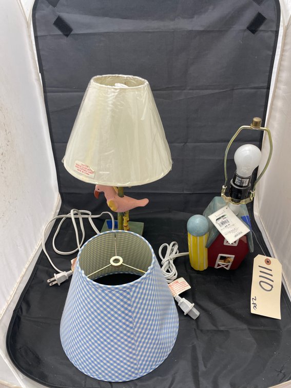 3 Pcs - Barn Themed Table Lamp & Bird Themed Table Lamp