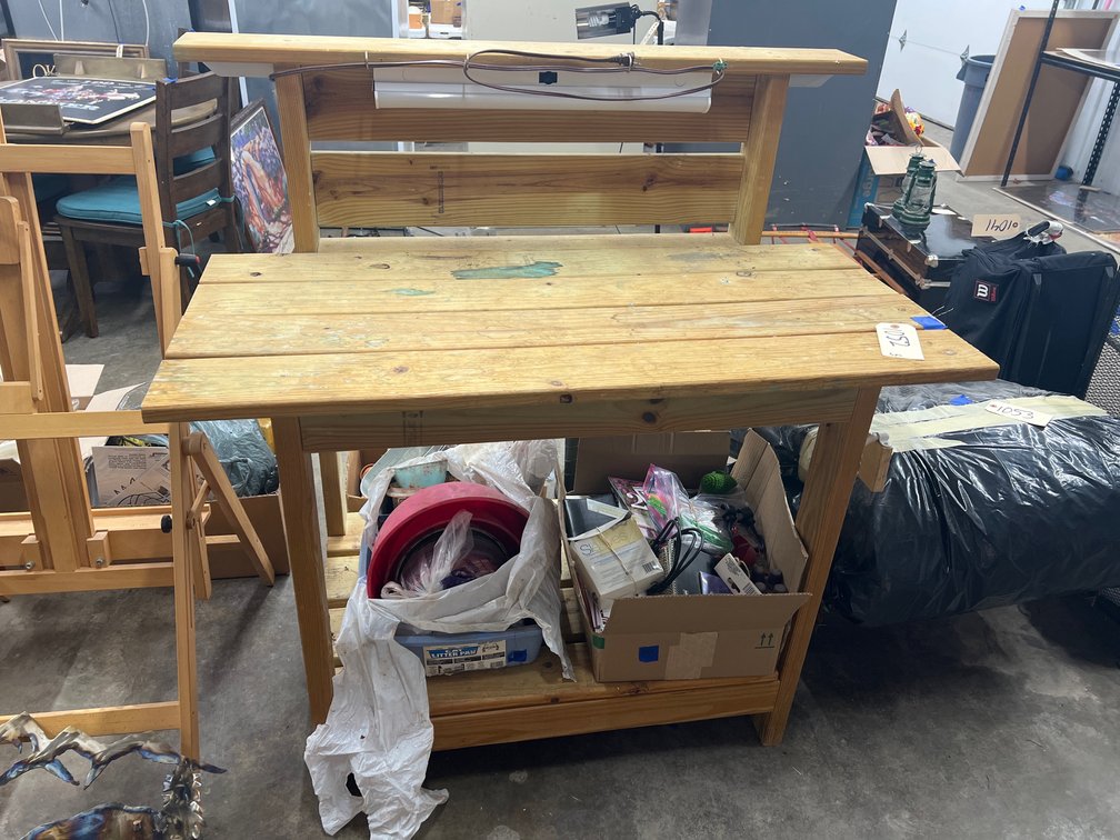 3 Pcs - Wooden Work Bench - Assorted Plastic Bowls &
