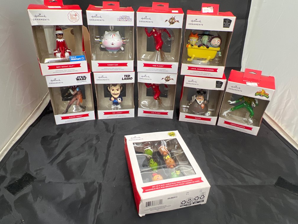 10 Pcs - Hallmark Pop Culture Ornaments