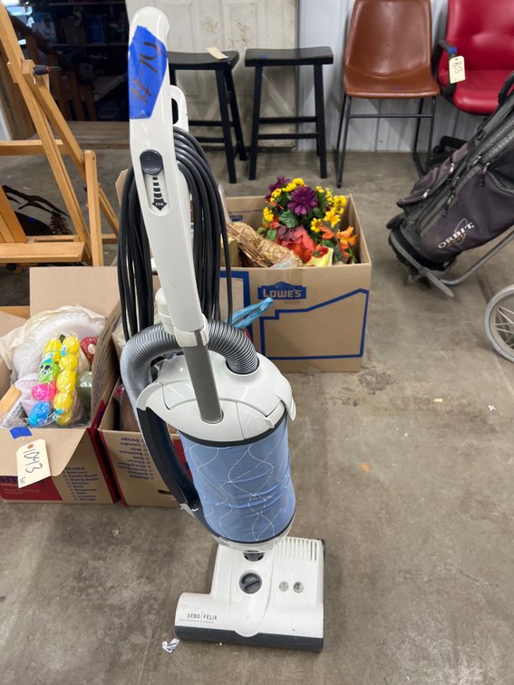 Sebo Vacuum