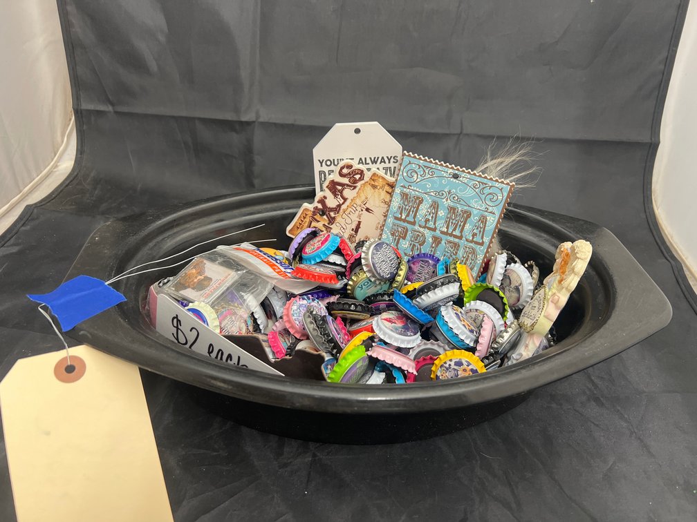 Metal Pan w/Button Magnets & More
