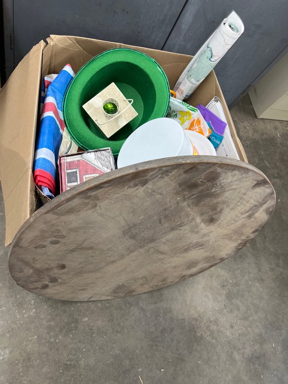 Large Lazy Susan & Assorted Holiday Items