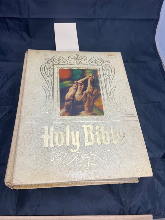 Devotional Edition Holy Bible