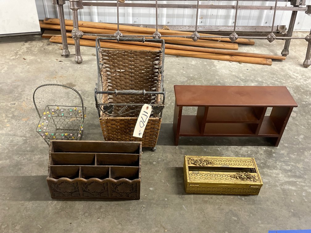 3pc -Small Shelf, Basket & Organizer
