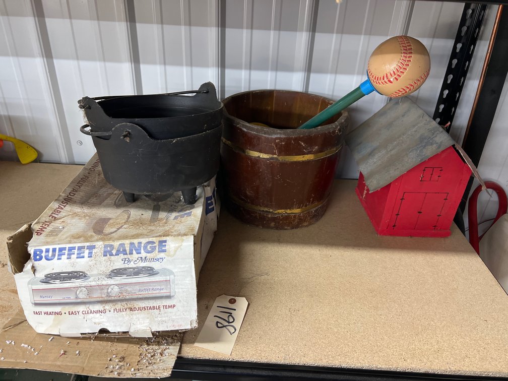 5pc- Buffet Range, Plastic Cauldrons, Wooden Bucket & Metal Bird House