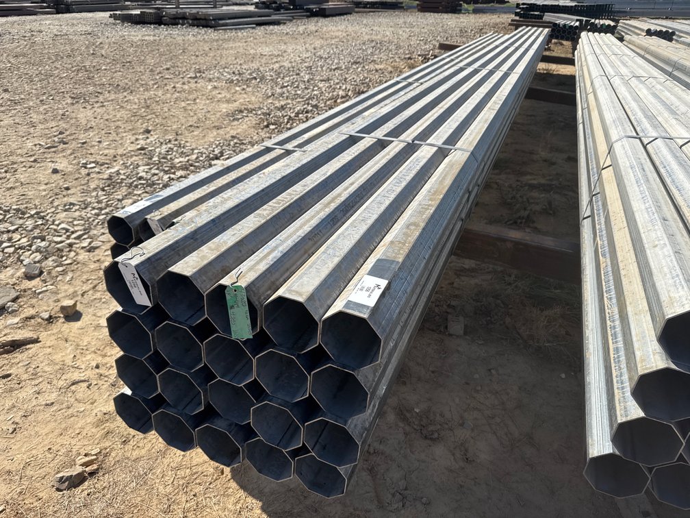 4.75" x .109" Wall Galvanized Octagon Tube - 20 pcs - 39' Lengths20 pieces of 4.75" x .109" wall galvanized octagon tube, 39' lengths, ungraded. Approx. 4,335 lbs.