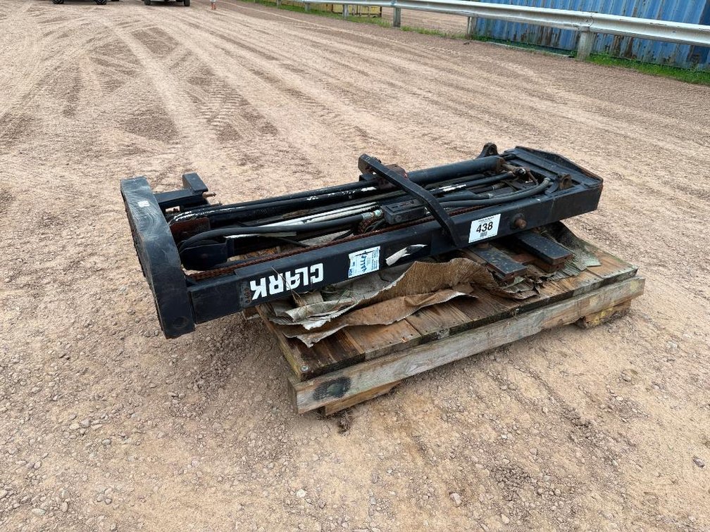 Lot 438