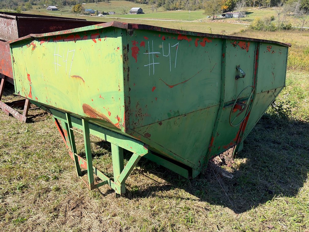 Gravity wagon