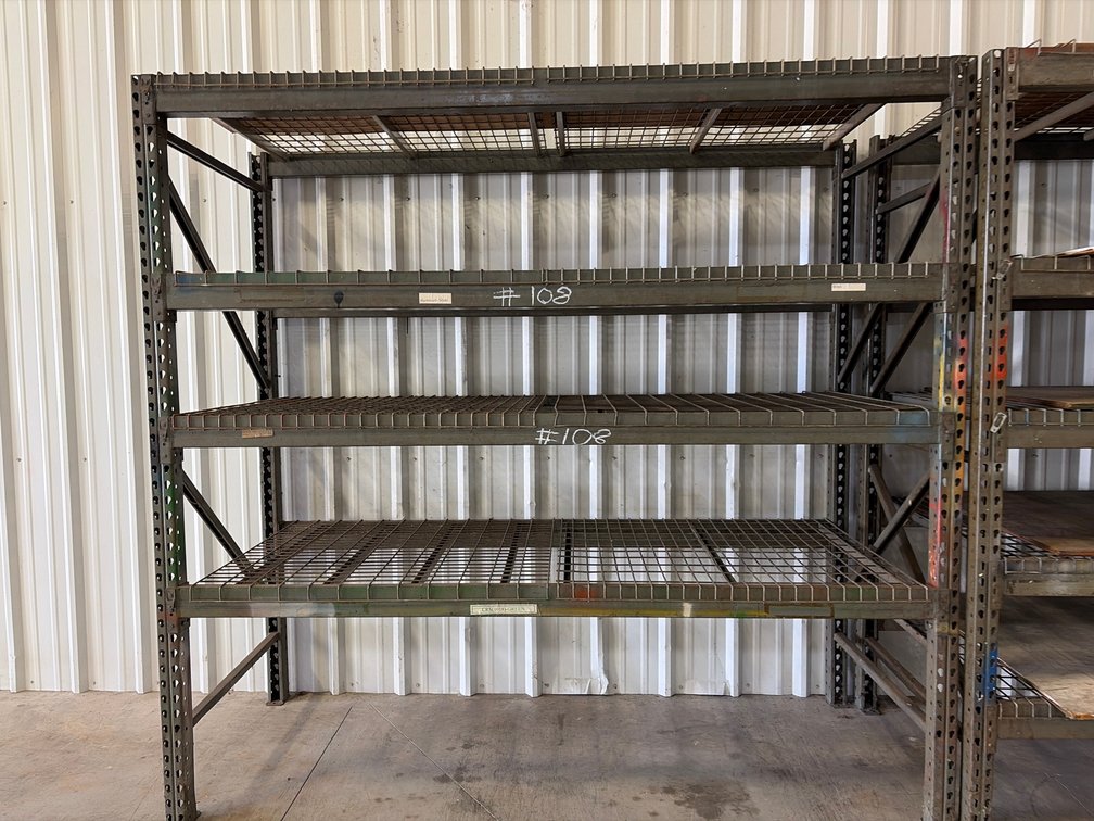 Pallet racking