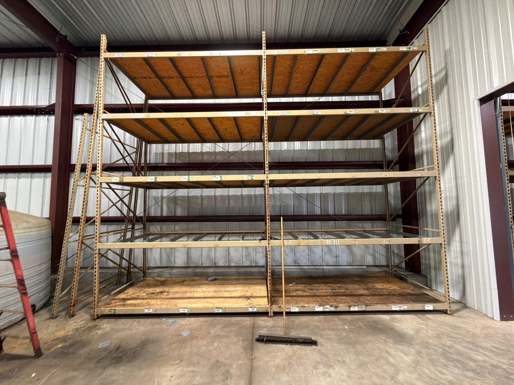 Pallet racking