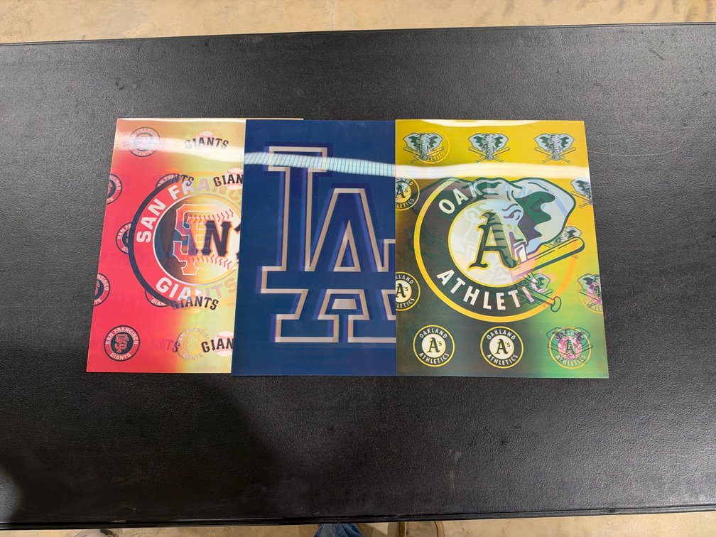 3 MLB team holographic signs