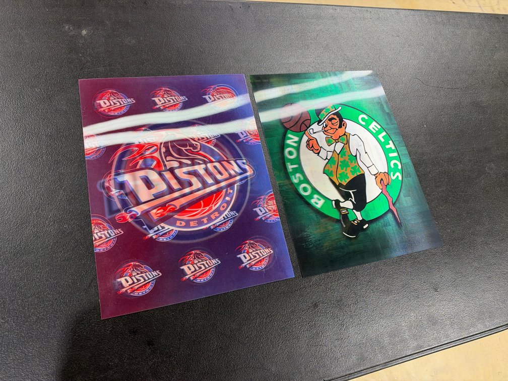 2 NBA teams holographic signs