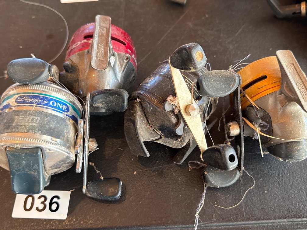 4 reels
