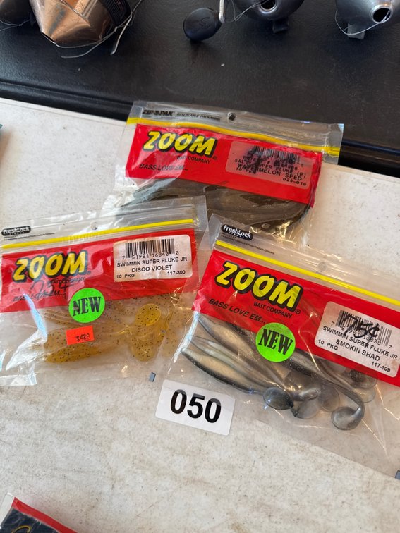 Zoom fishing lures