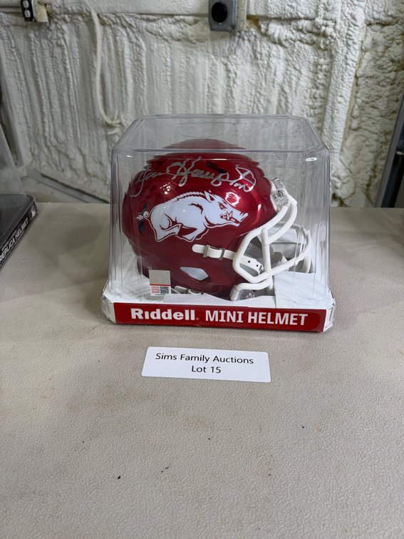 Dan Hampton auto mini helmet-Arkansas Razorbacks