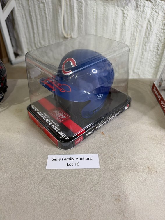 Sammy Sosa auto mini helmet-Chicago Cubs
