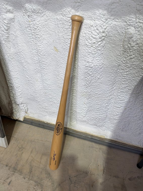Sammy Sosa auto wooden bat