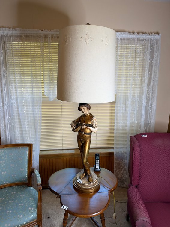 Tall table lamp