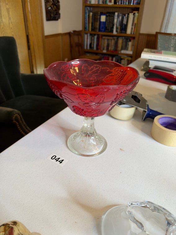 Red glass dish