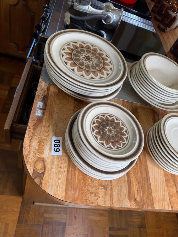 17 piece Omegastone royal china set