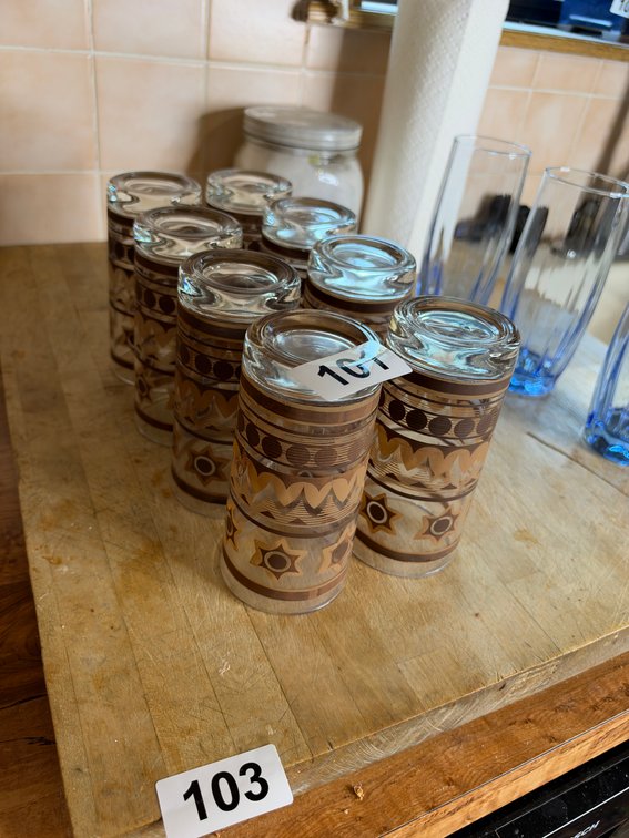 8 piece glasses set