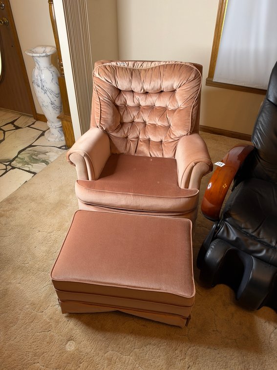 Matching pink vintage swivel chairs with ottoman