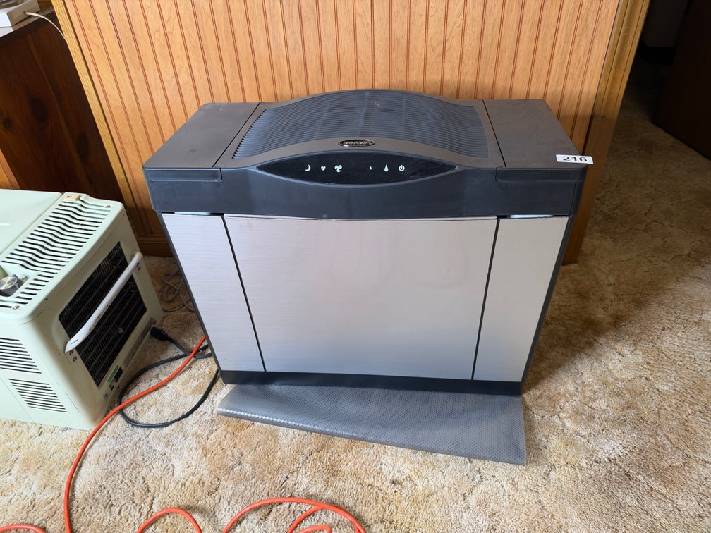 Airfare air purifier