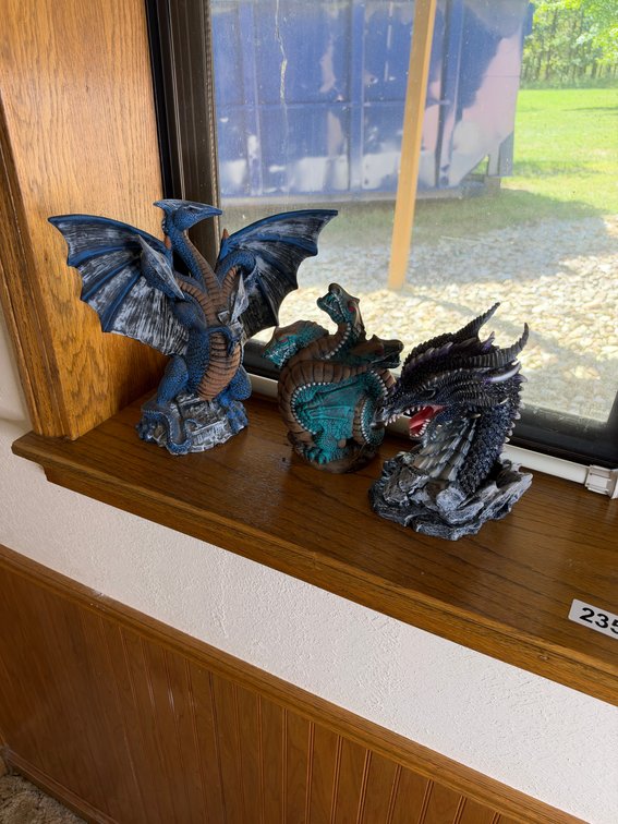 Dragon decor