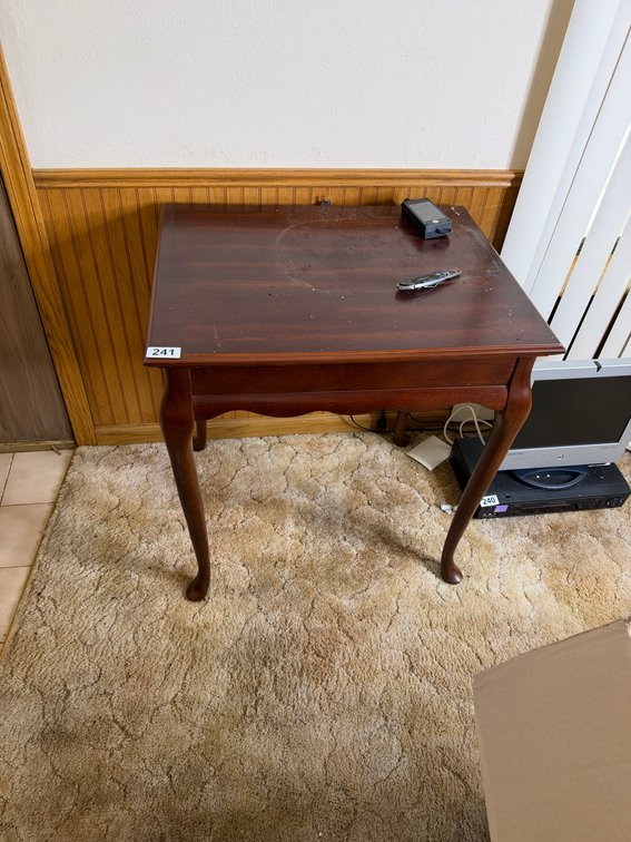 Woden side table