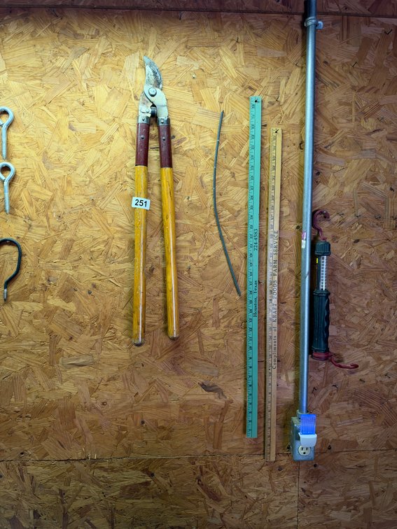 Loppers and yardsticks
