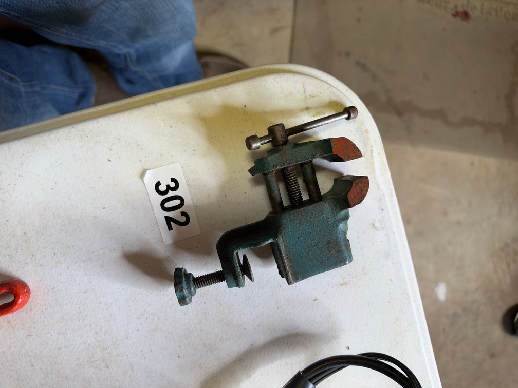 Clamp on vise
