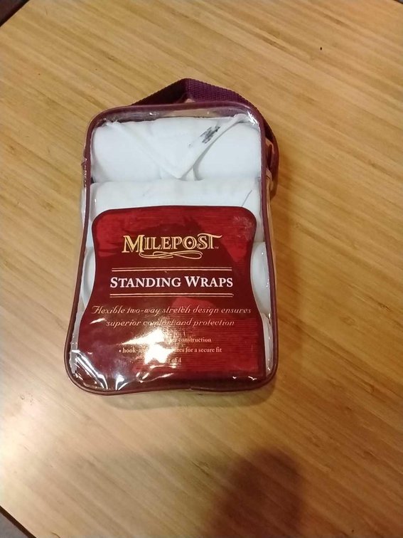 Set of 4 Standing Wraps