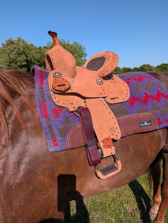 New 10" Royal King Bronson Rough Out Barrel Saddle