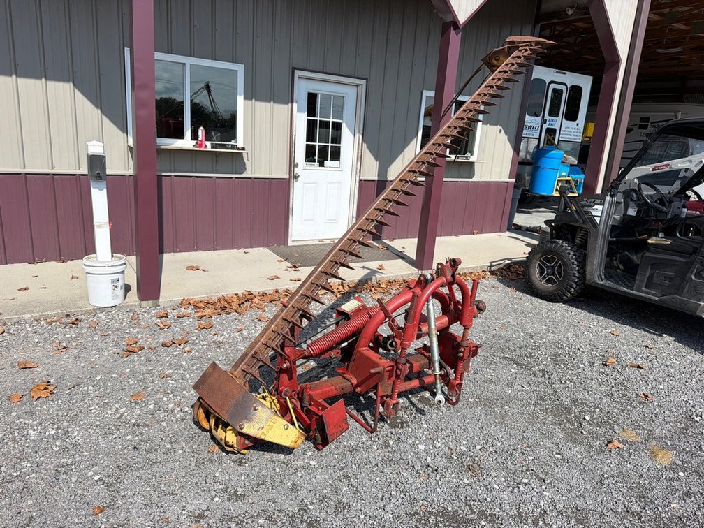 NEW HOLLAND 451 9' SICKLE MOWER