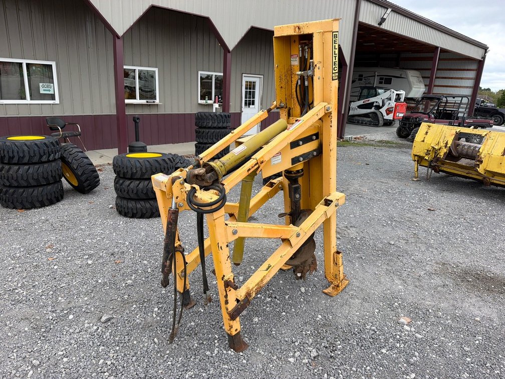 BELTEC POSTHOLE DIGGER