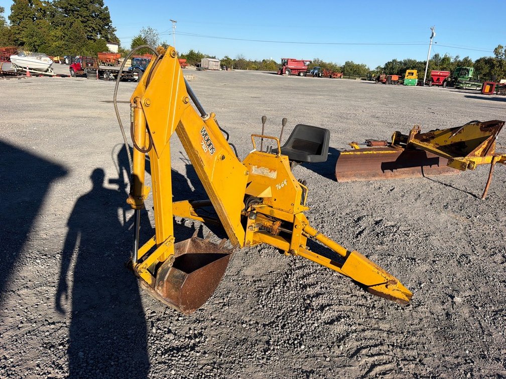 WOODS 750 3PT BACKHOE