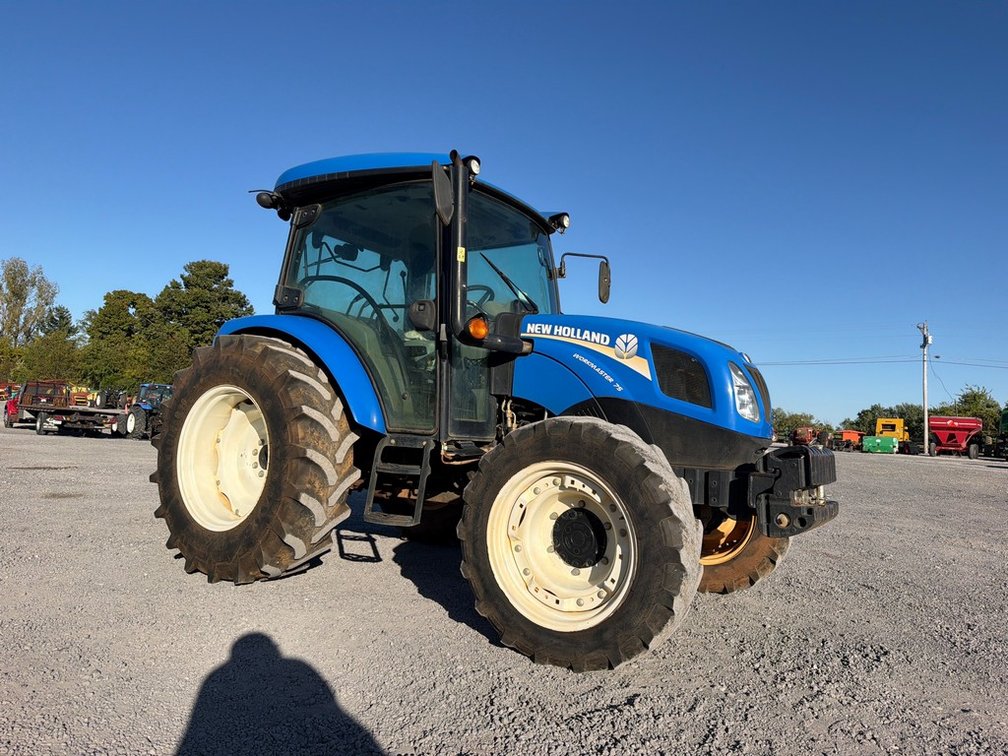 NEW HOLLAND WORKMASTER 75 TRACTOR