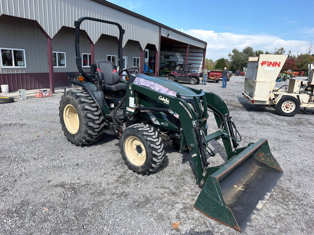 CABELA'S LM36 TRACTOR W/LOADER