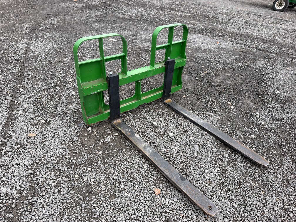 HLA JD MOUNT PALLET FORKS