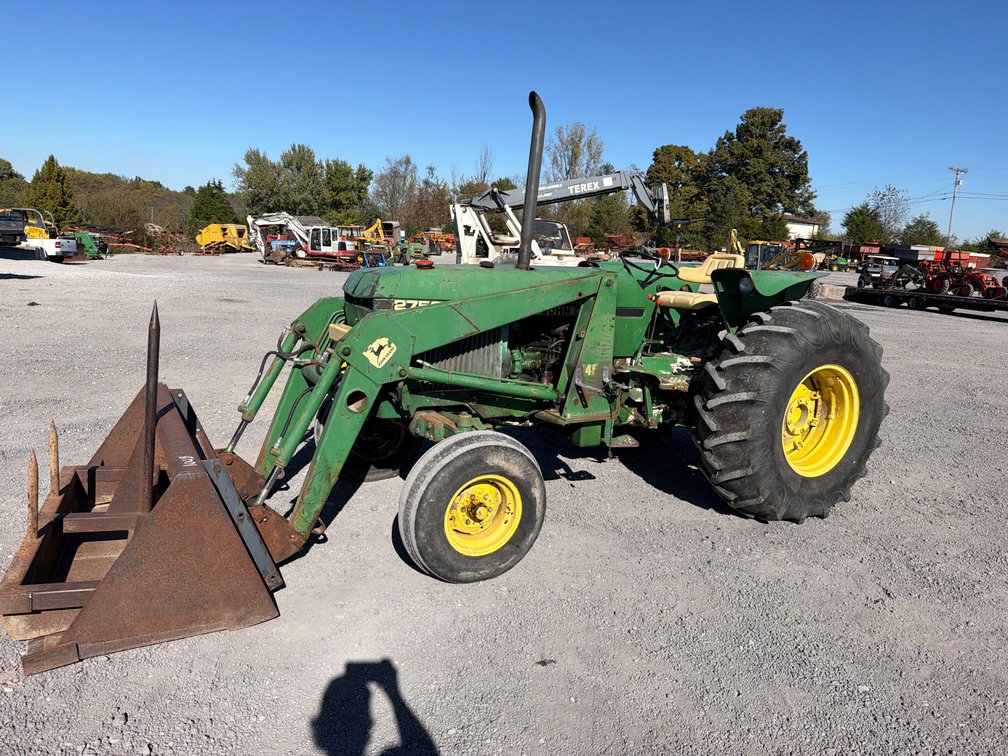 JOHN DEERE 2750 TRACTOR W/LOADER