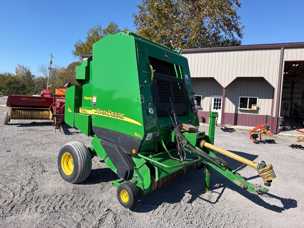 JOHN DEERE 582 RD BALER